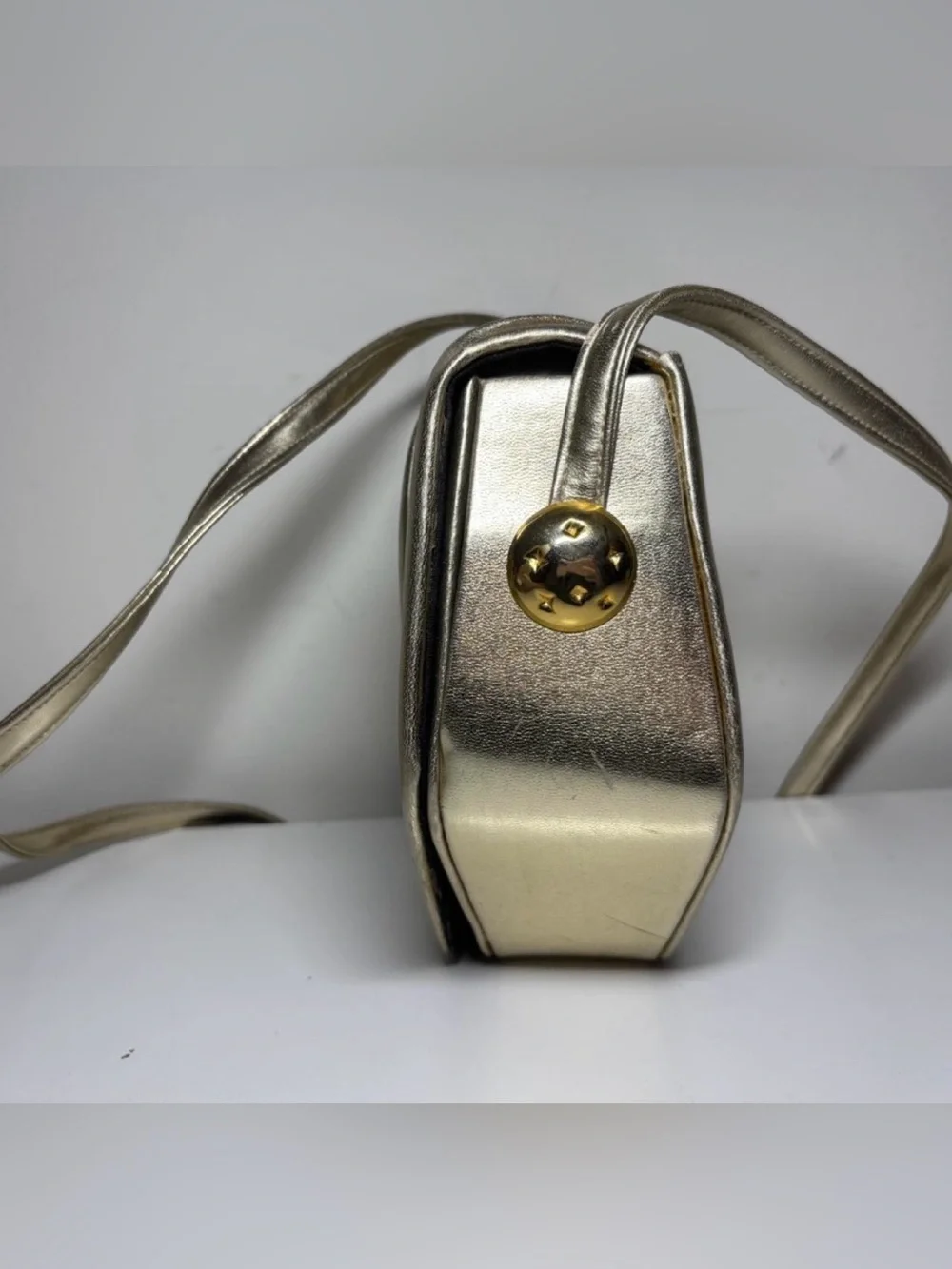 Andé vintage metallic